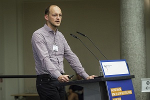 090626_DMD_05797