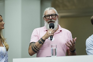 090626_DMD_09656